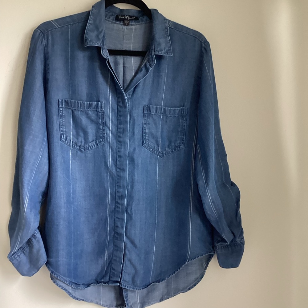 Velvet Heart Denim Chambray Shirt Womens Large Button-Down Metallic Threads